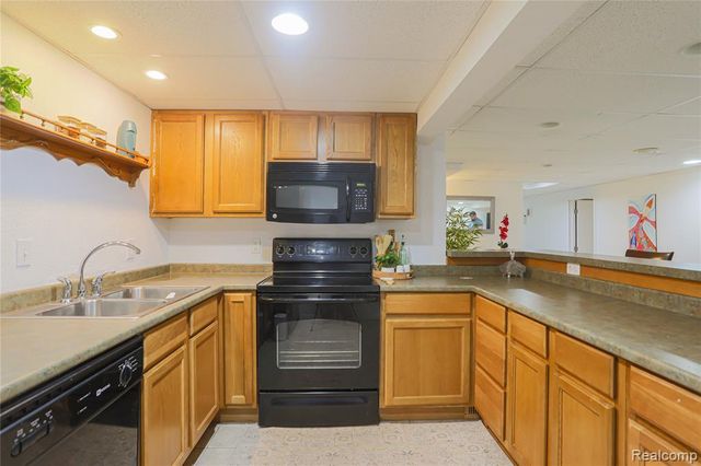 49205 Monte Road, Chesterfield, MI 48047