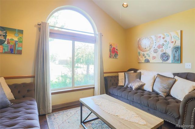 49205 Monte Road, Chesterfield, MI 48047