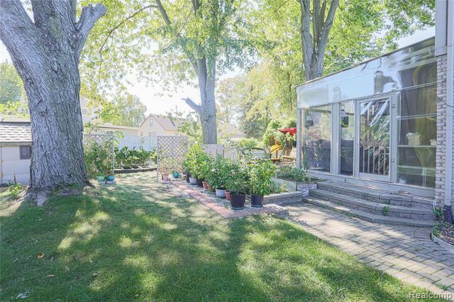 49205 Monte Road, Chesterfield, MI 48047