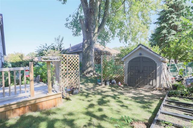 49205 Monte Road, Chesterfield, MI 48047