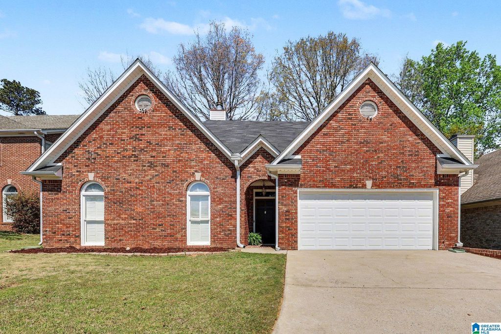 1582 BENT RIVER CIRCLE, Vestavia Hills, AL 35216