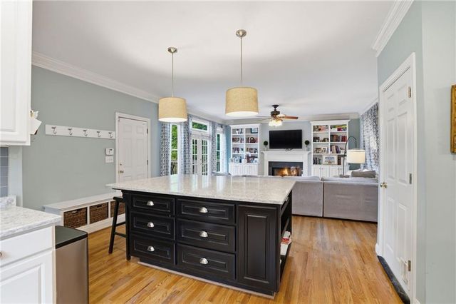 2170 Whittier Place NW, Atlanta, GA 30318