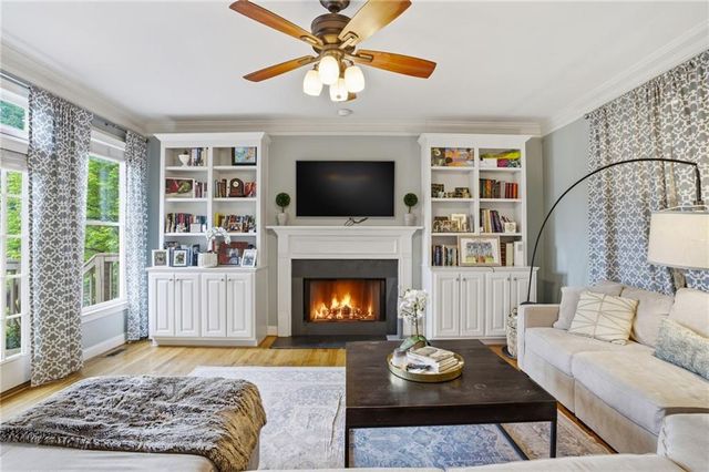 2170 Whittier Place NW, Atlanta, GA 30318