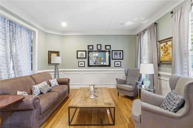 2170 Whittier Place NW, Atlanta, GA 30318