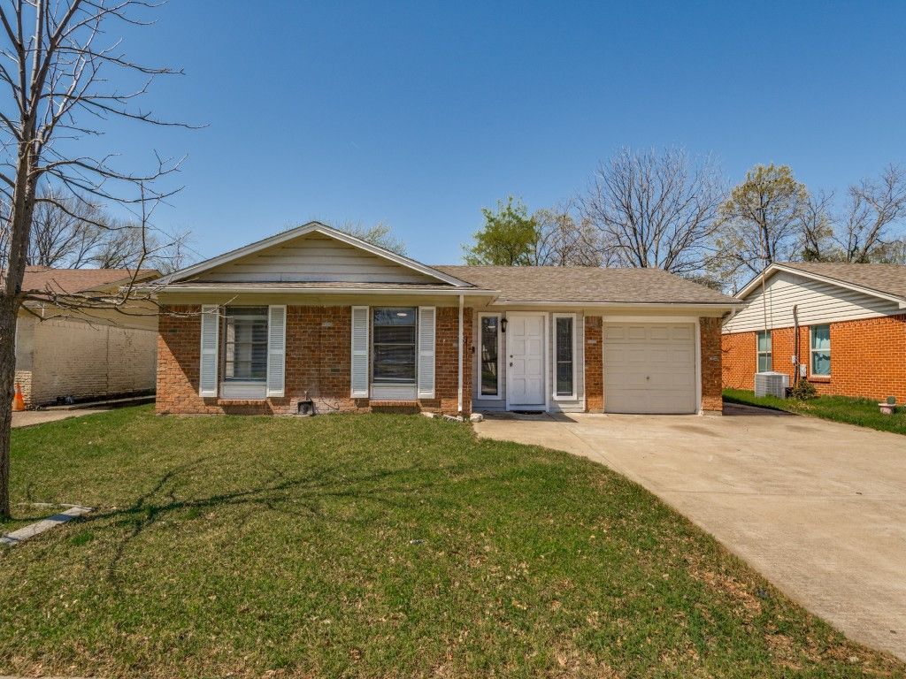 2905 Rilla Drive, Garland, TX 75041