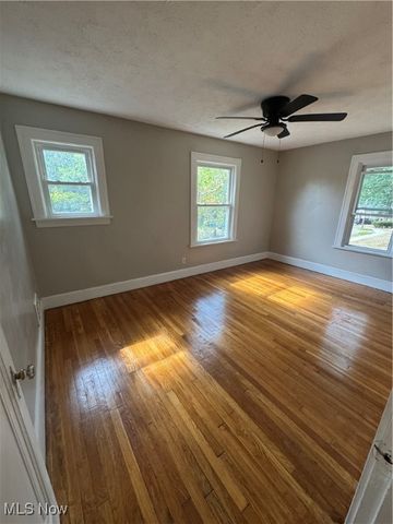 3663 Randolph Road, Cleveland Heights, OH 44121