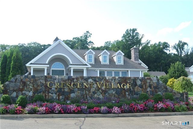 140 Kyles Way 140, Shelton, CT 06484