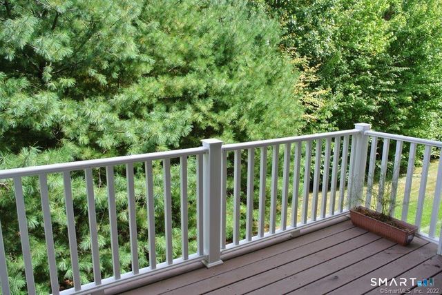 140 Kyles Way 140, Shelton, CT 06484