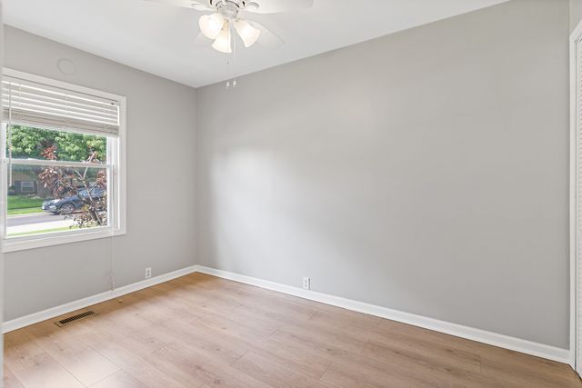 302 Healy Avenue, Romeoville, IL 60446