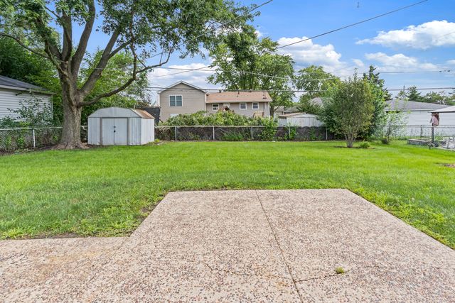 302 Healy Avenue, Romeoville, IL 60446
