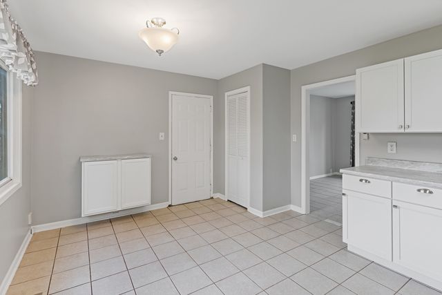 302 Healy Avenue, Romeoville, IL 60446