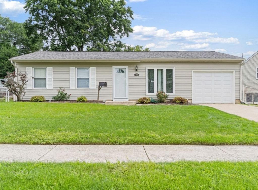 302 Healy Avenue, Romeoville, IL 60446