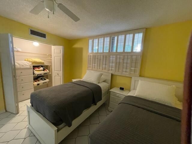 2424 N Federal Hwy 305 Highway 305, Boynton Beach, FL 33435