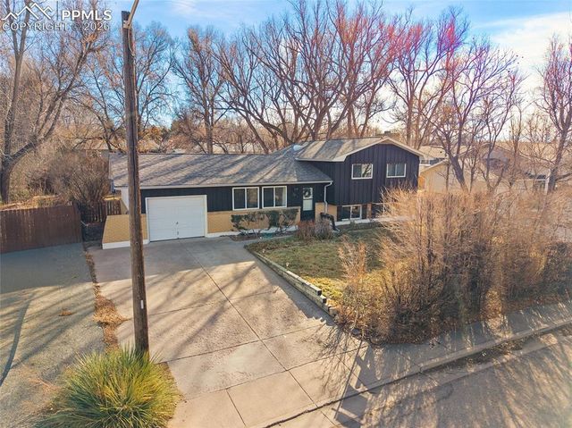 219 Fairfax Street, Colorado Springs, CO 80911