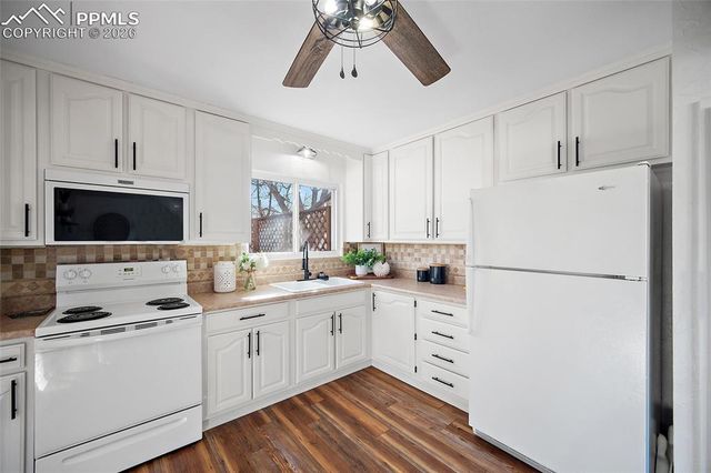 219 Fairfax Street, Colorado Springs, CO 80911