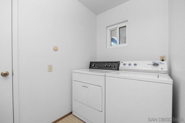 848 Harding St, Escondido, CA 92027