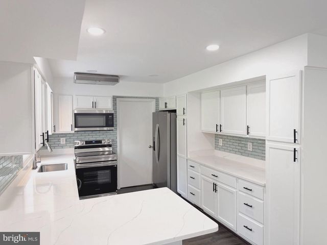 3207 SUPERIOR LN, Bowie, MD 20715