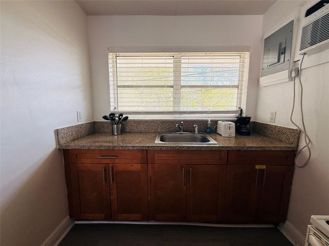 3226 NE 12TH Street 10, Pompano Beach, FL 33062