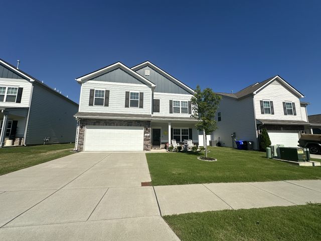 229 Stonewall Dr, Columbia, TN 38401