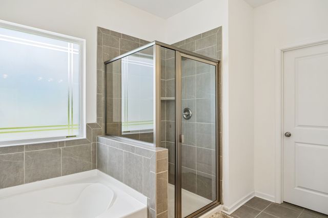 229 Stonewall Dr, Columbia, TN 38401