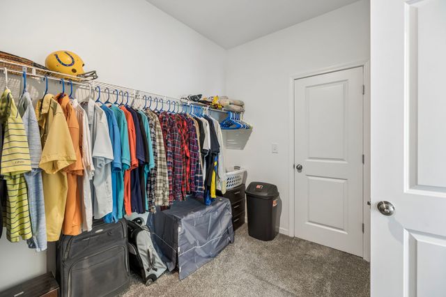 229 Stonewall Dr, Columbia, TN 38401