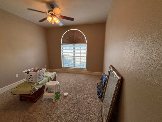 159 Stone Brook Dr, Henderson, TX 75654