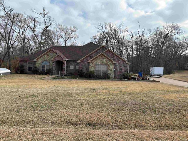 159 Stone Brook Dr, Henderson, TX 75654