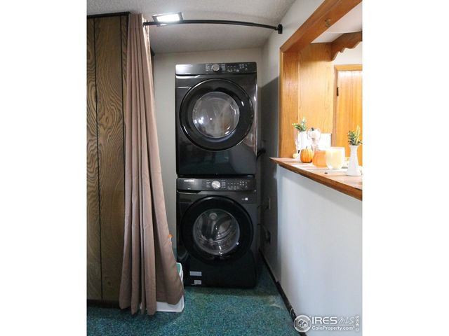 221 N Wallace Ave, Haxtun, CO 80731