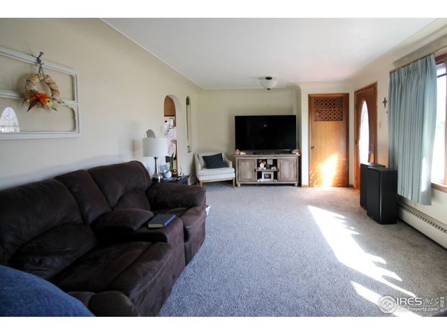 221 N Wallace Ave, Haxtun, CO 80731