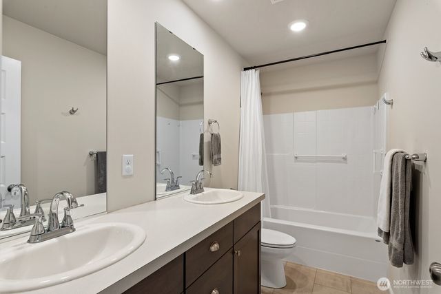 8223 284th Place NW, Stanwood, WA 98292
