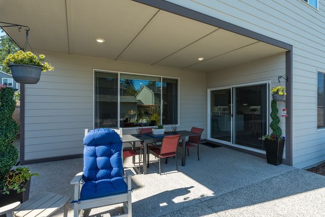 8223 284th Place NW, Stanwood, WA 98292
