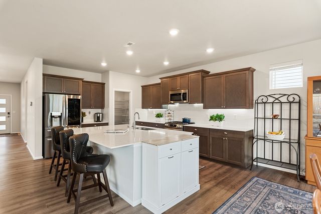 8223 284th Place NW, Stanwood, WA 98292