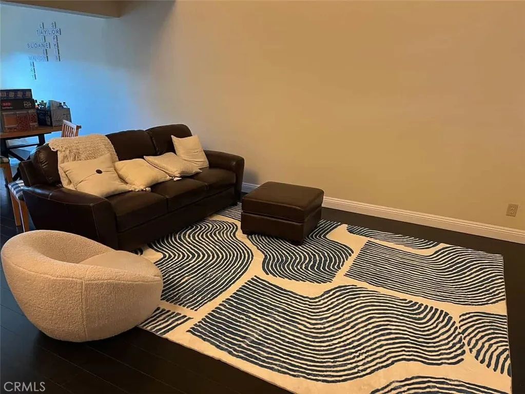 2135 W Sycamore, Orange, CA 92868