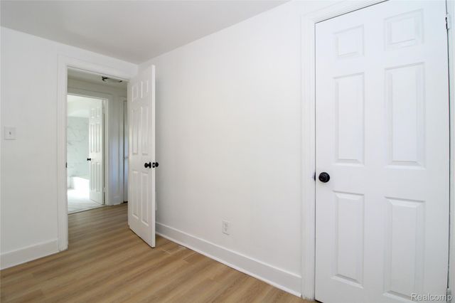 9969 Robson Street, Detroit, MI 48227