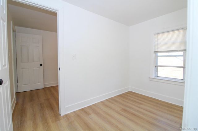 9969 Robson Street, Detroit, MI 48227