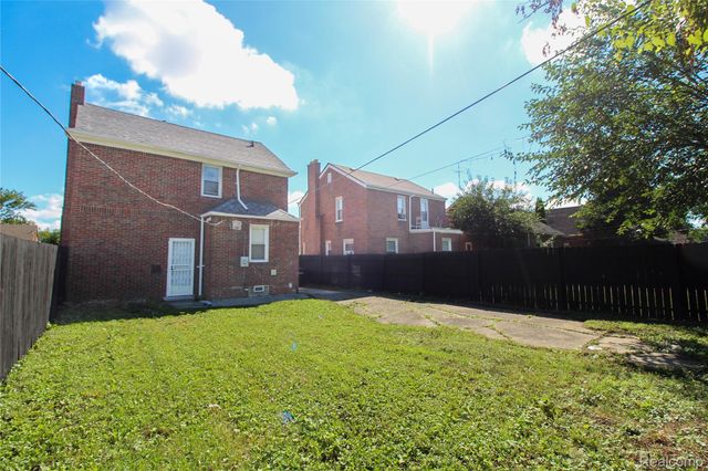 9969 Robson Street, Detroit, MI 48227