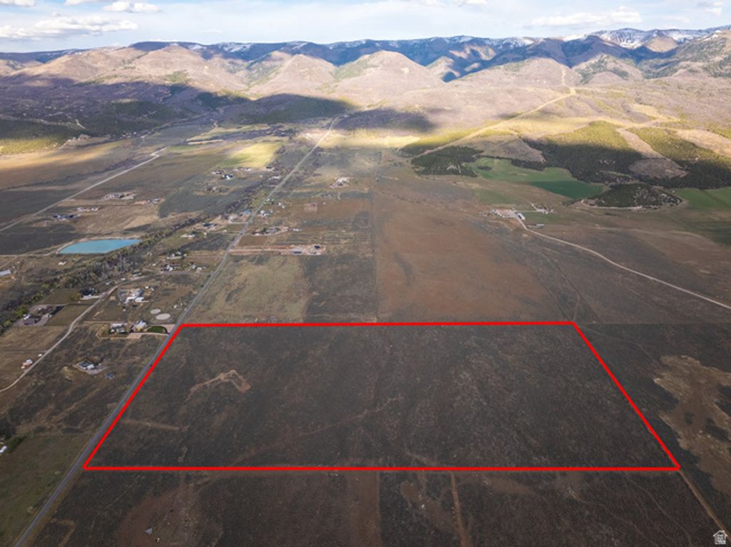 Image 2 of property listing at 1300 E 200 S, Mt Pleasant, UT 84647