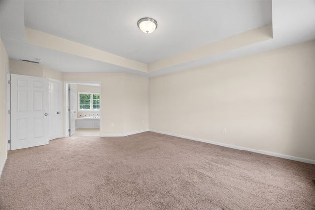 1702 S Hawthorn Ct, Franklin Park, PA 15237