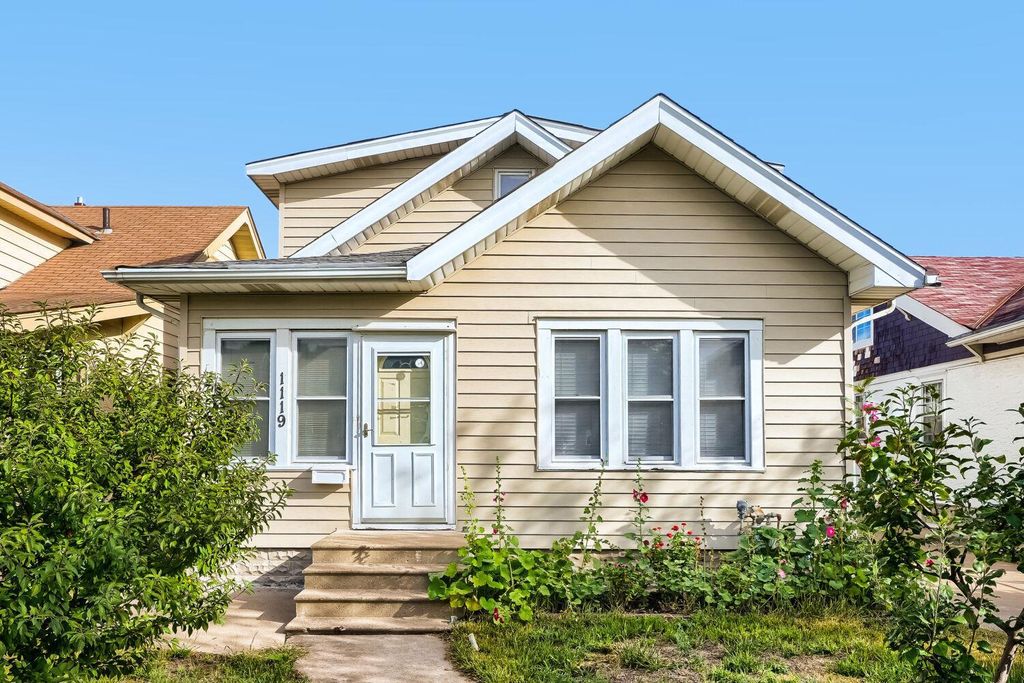 1119 Minnehaha Avenue W, Saint Paul, MN 55104 — exterior