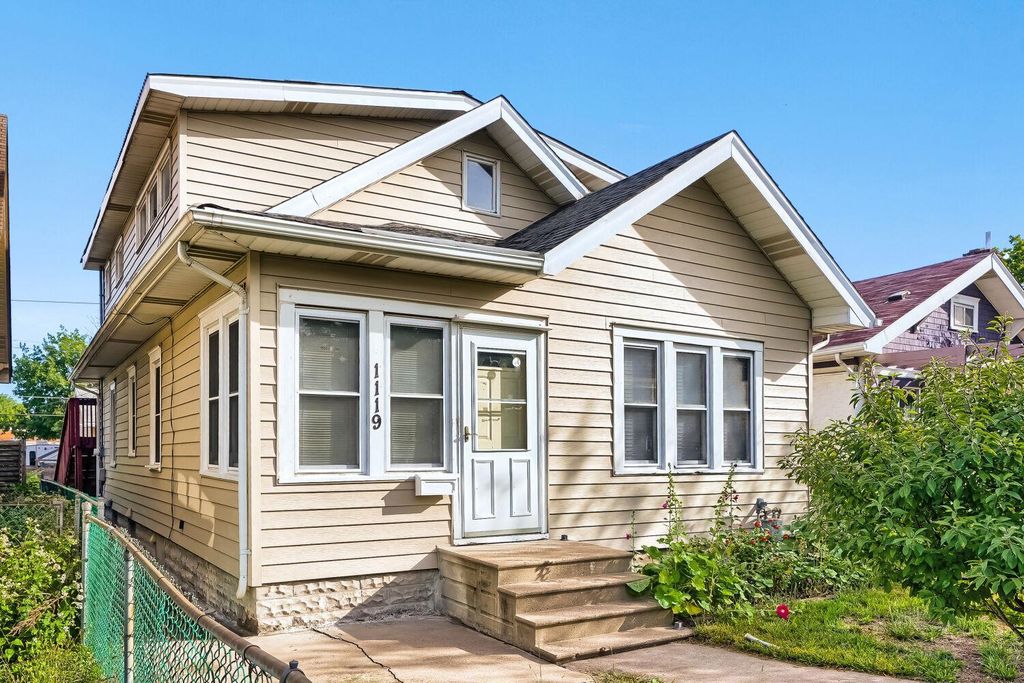 1119 Minnehaha Avenue W, Saint Paul, MN 55104 — photo 2