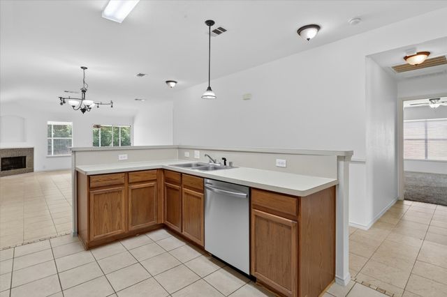 4308 Vinyard Way, Denton, TX 76226