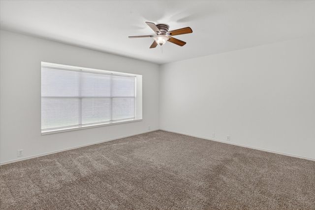 4308 Vinyard Way, Denton, TX 76226