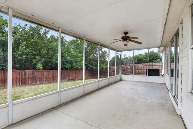 4308 Vinyard Way, Denton, TX 76226