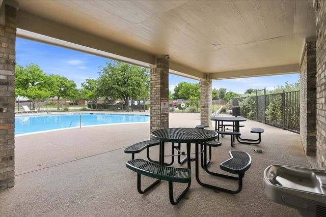 4308 Vinyard Way, Denton, TX 76226