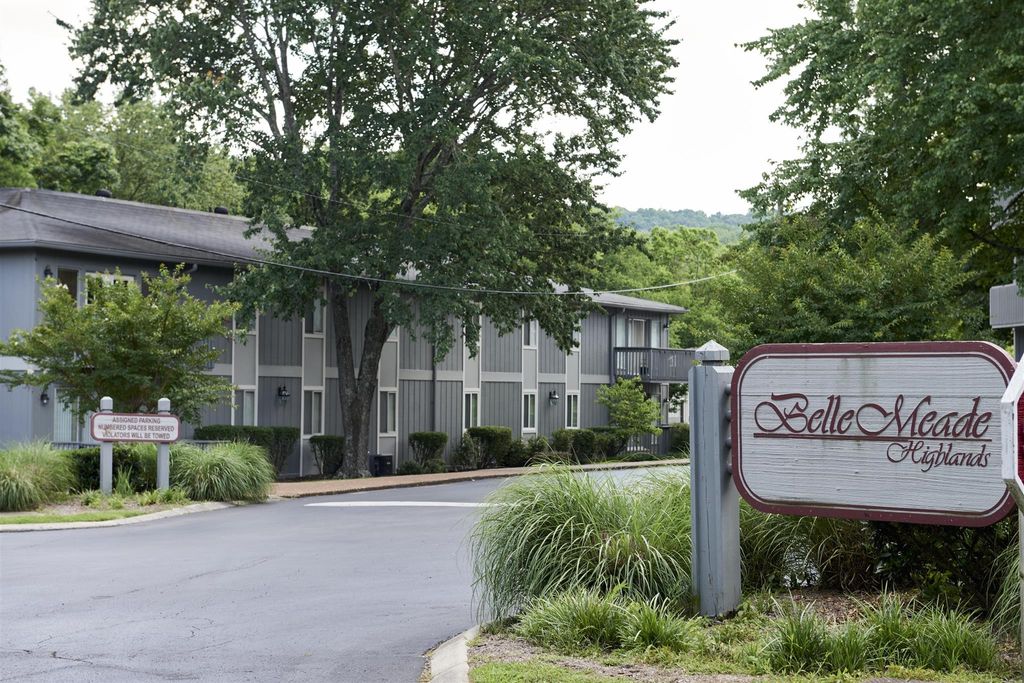 21 Vaughns Gap Rd Apt 20, Nashville, TN 37205