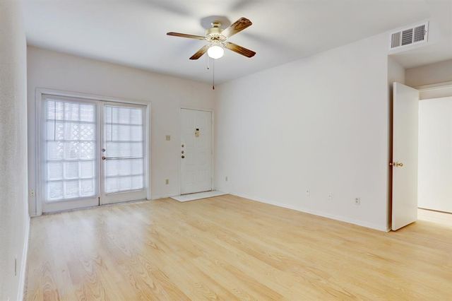 8055 Cambridge Street 57, Houston, TX 77054