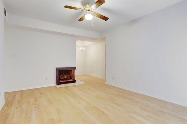 8055 Cambridge Street 57, Houston, TX 77054
