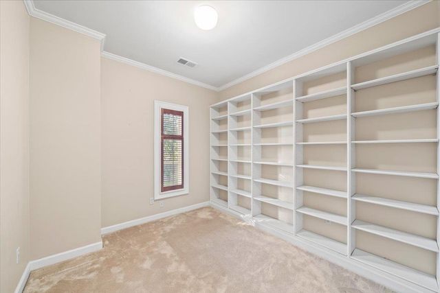 4386 W CHERRY PLACE DR, Memphis, TN 38117