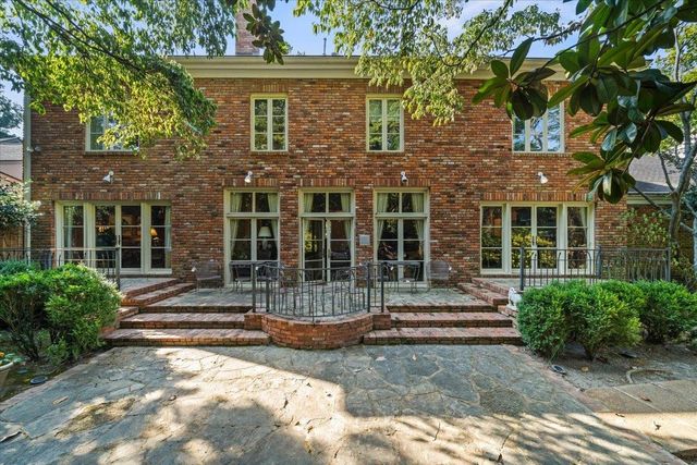 4386 W CHERRY PLACE DR, Memphis, TN 38117