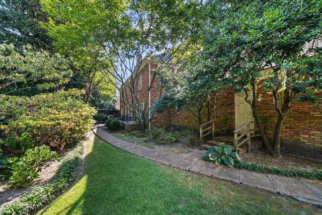 4386 W CHERRY PLACE DR, Memphis, TN 38117